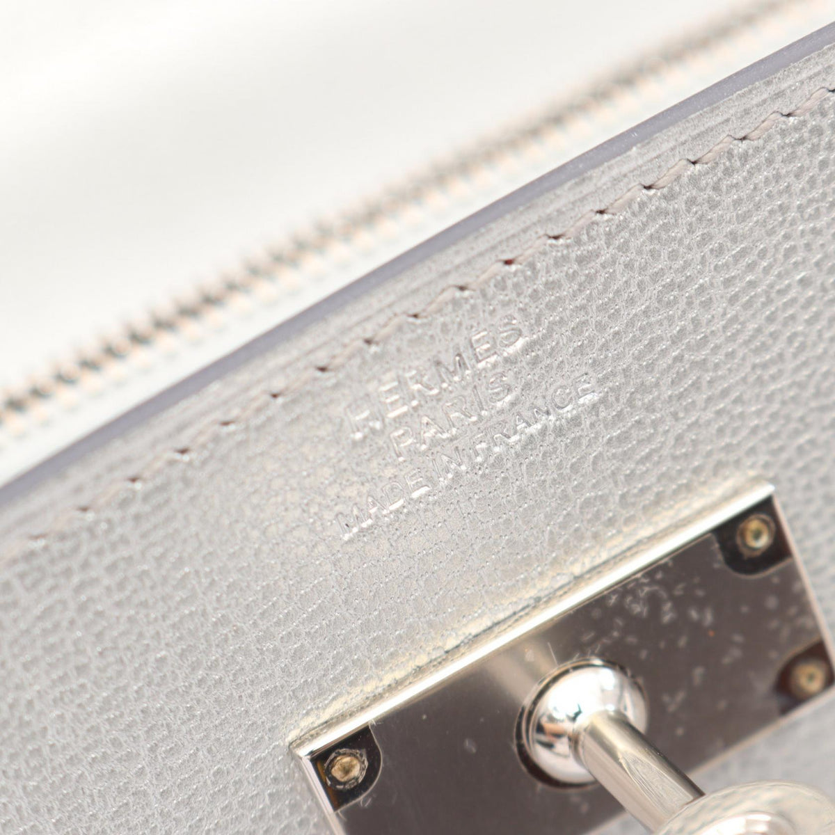 HERMES Kelly To Go Argent Shoulder Bag