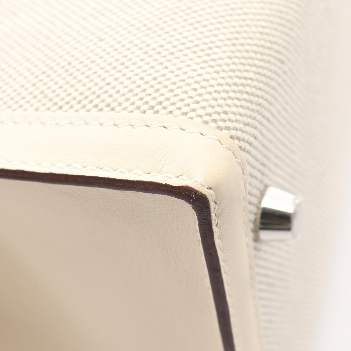 HERMES Kelly 28 Ecru Nata Handle Bag