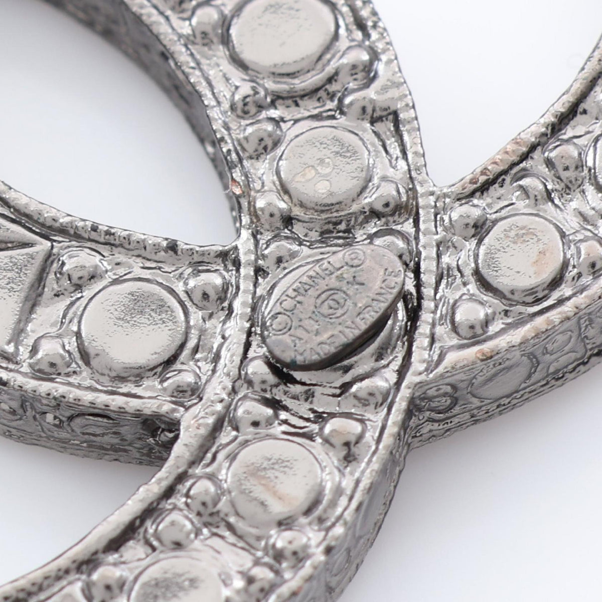 CHANEL CC Logo Metal Brooch Silver