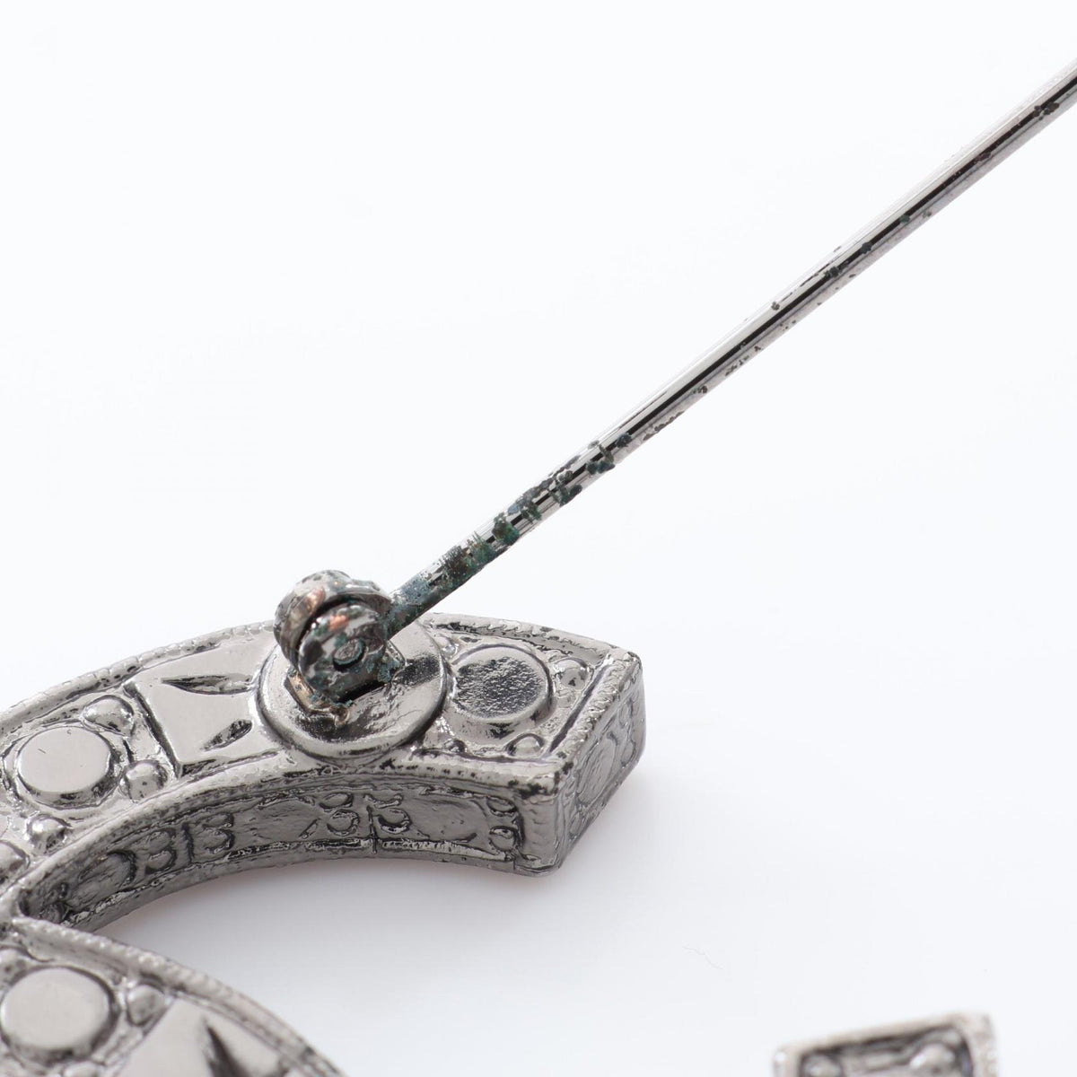 CHANEL CC Logo Metal Brooch Silver