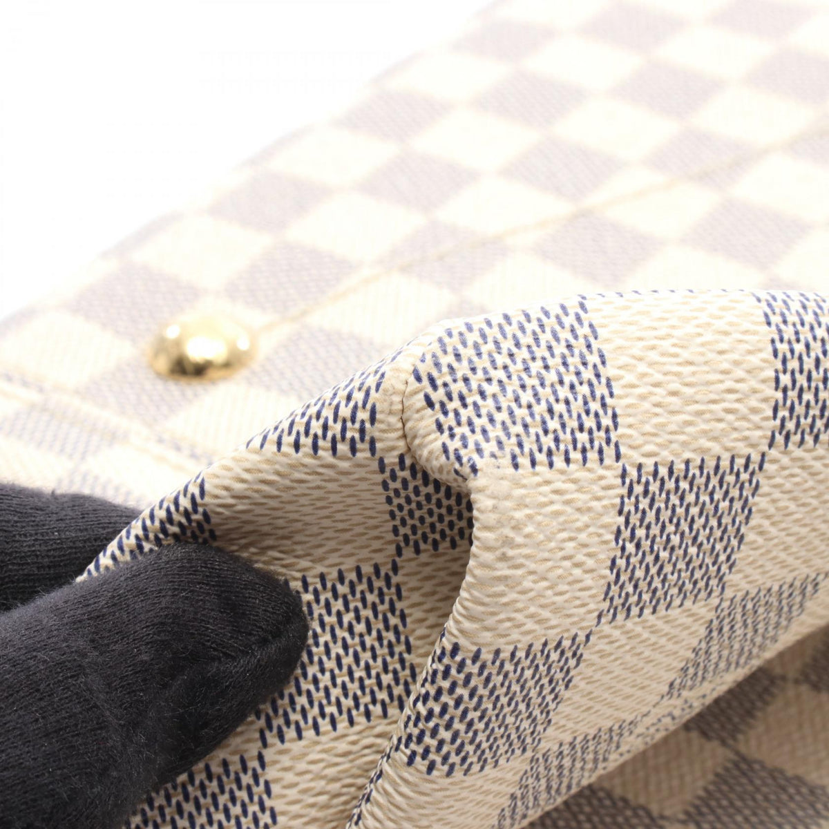 LOUIS VUITTON Artsy MM Damier Shoulder Bag