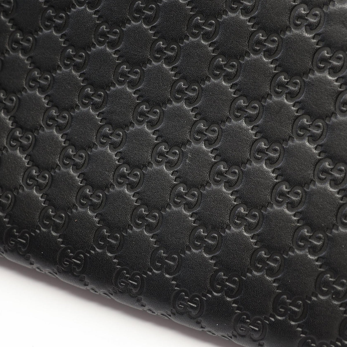 GUCCI Microguccissima Leather Wallet Black