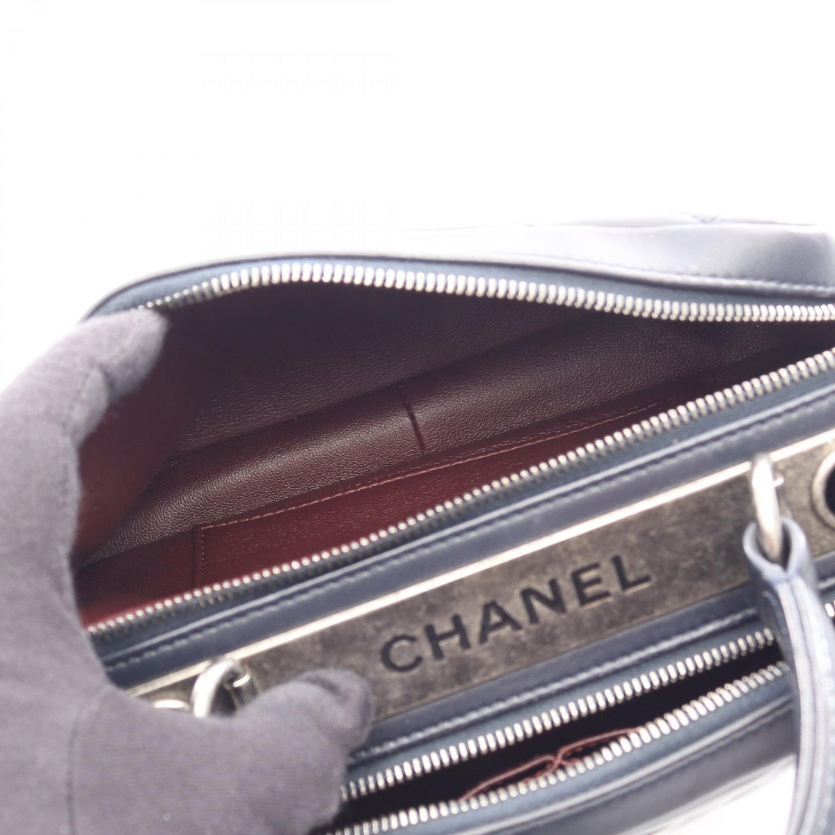 CHANEL Matelasse Lambskin Shoulder Bag