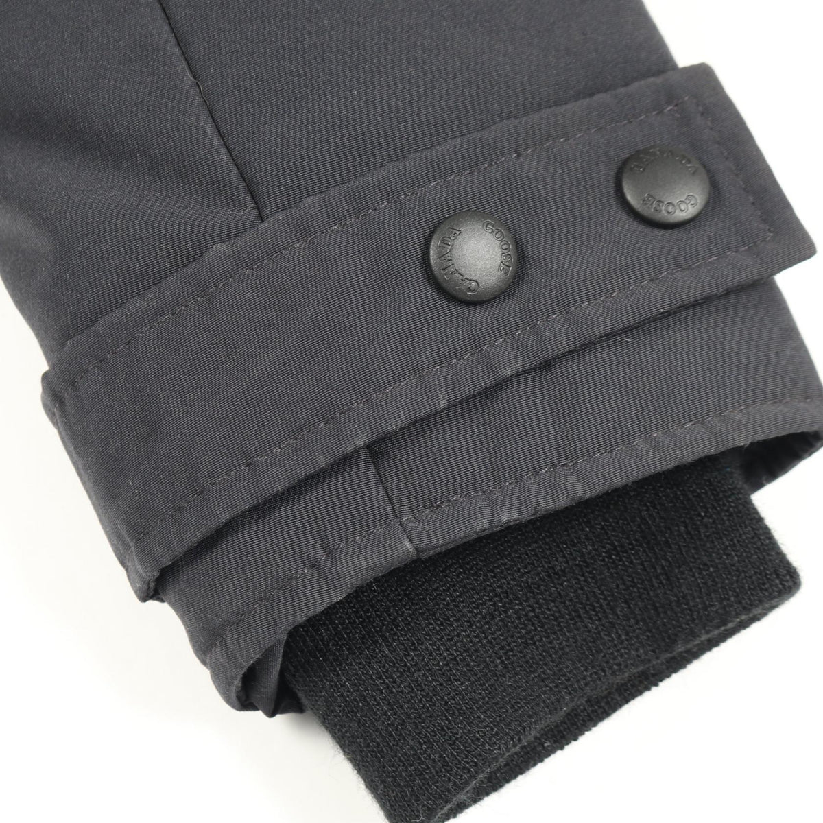 CANADA GOOSE Black Nylon Mackenzie Parka Down Jacket Size S