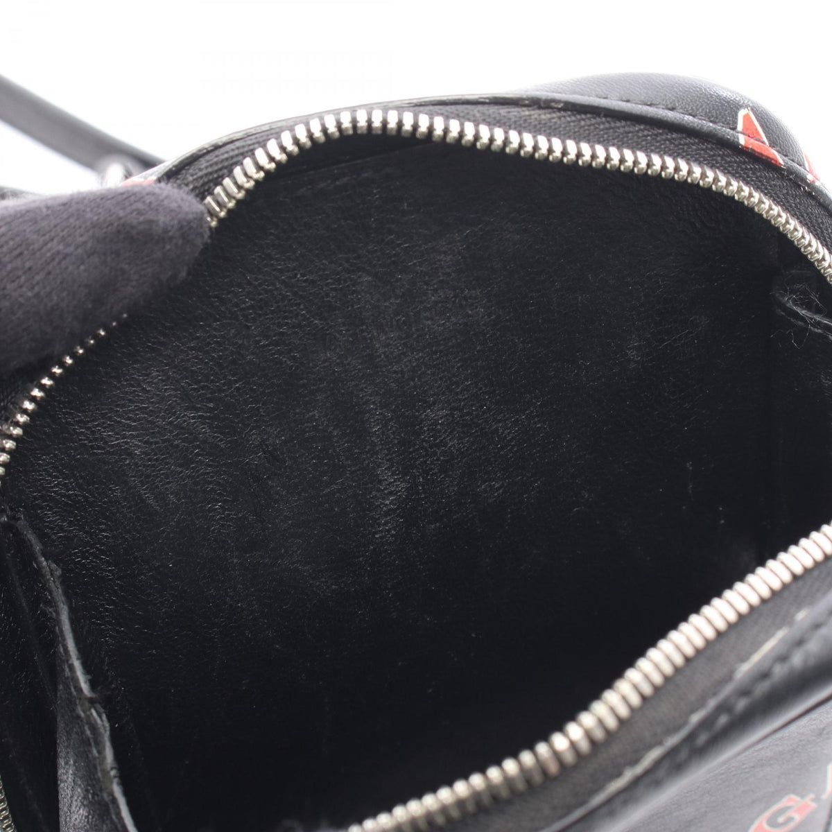 BALENCIAGA CASH ZIP PHONE HOLDER Leather Shoulder Bag Black