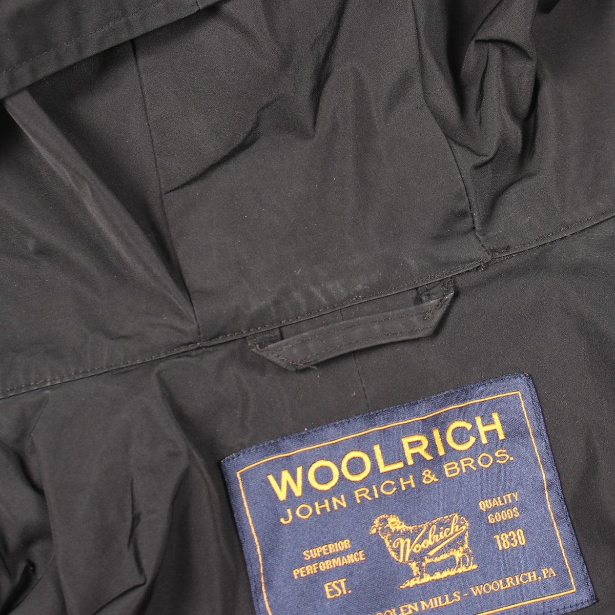 WOOLRICH Hooded Nylon Coat Black Size M