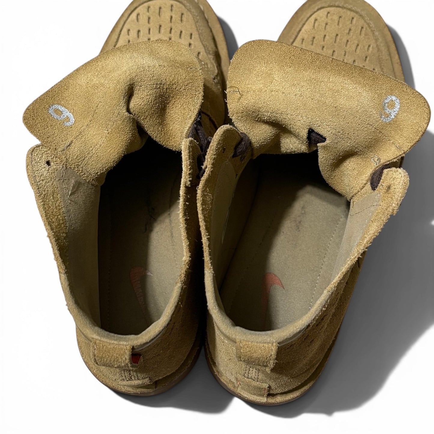 Vintage NIKE Air Royal Desert Boots 2011 Beige Size 9