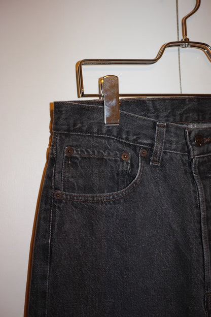 Levi's 90s 501 BLACK Pre-Dyed Made in USA Jeans Size 31