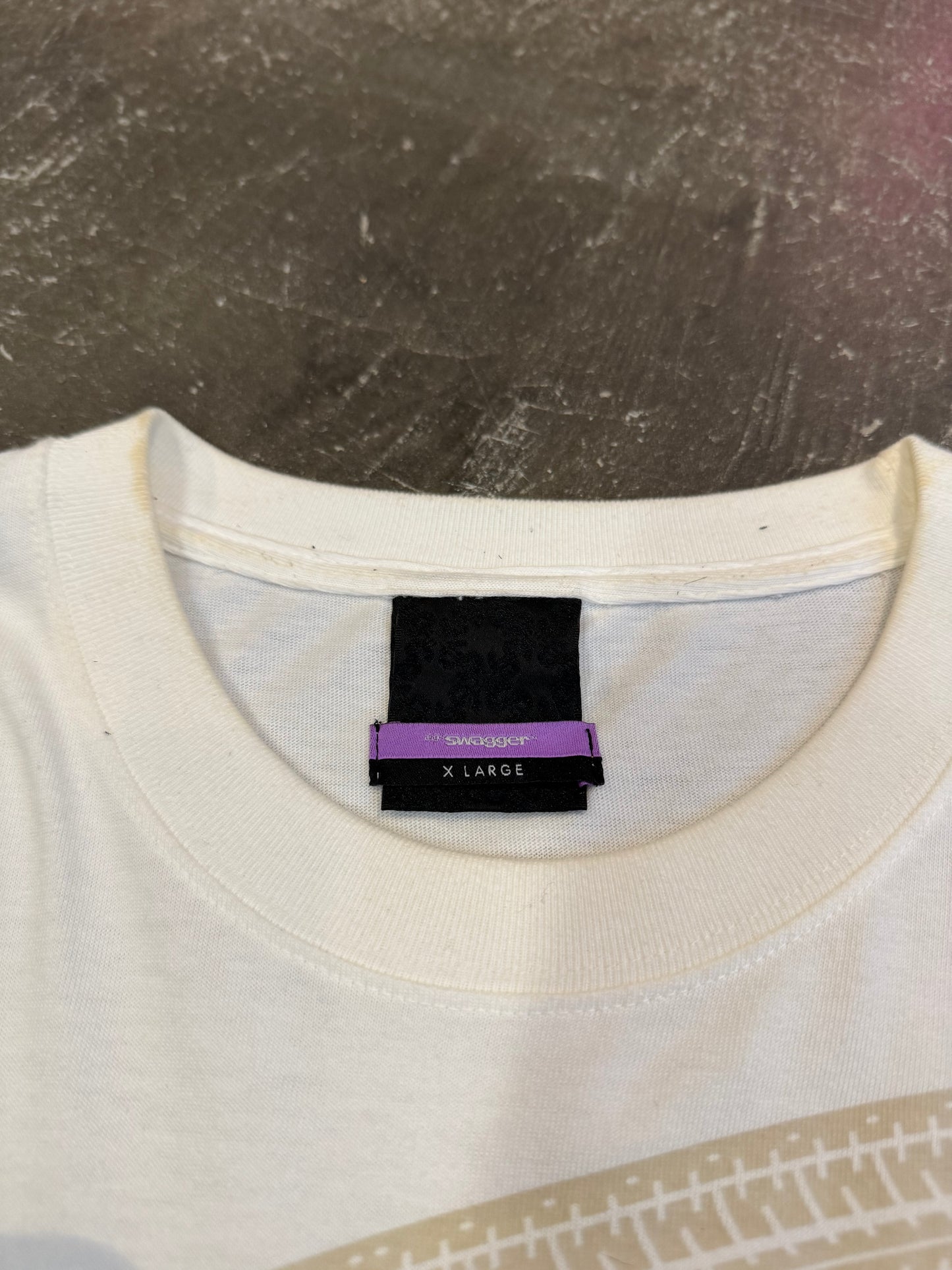 Swagger White Cotton T-Shirt Size XL