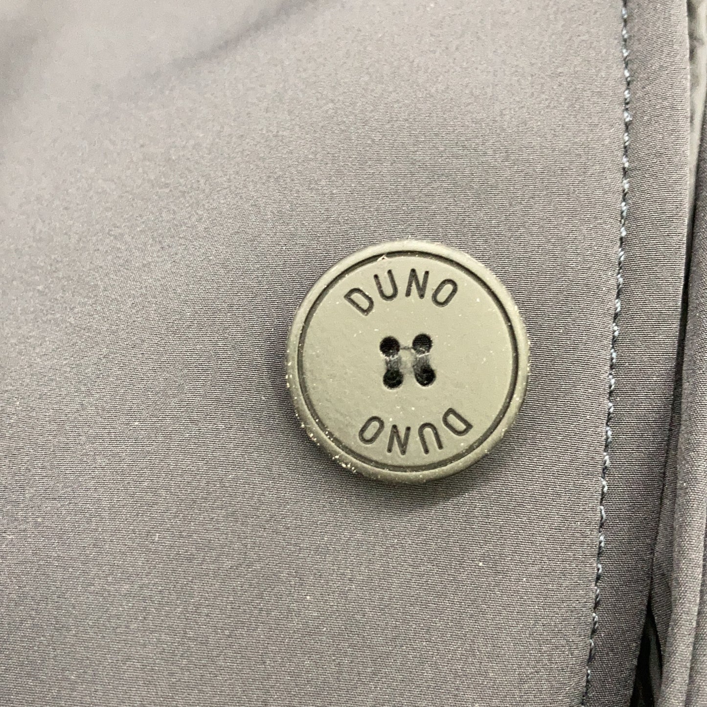 DUNO Navy PALLADIUM Down Coat Size 46