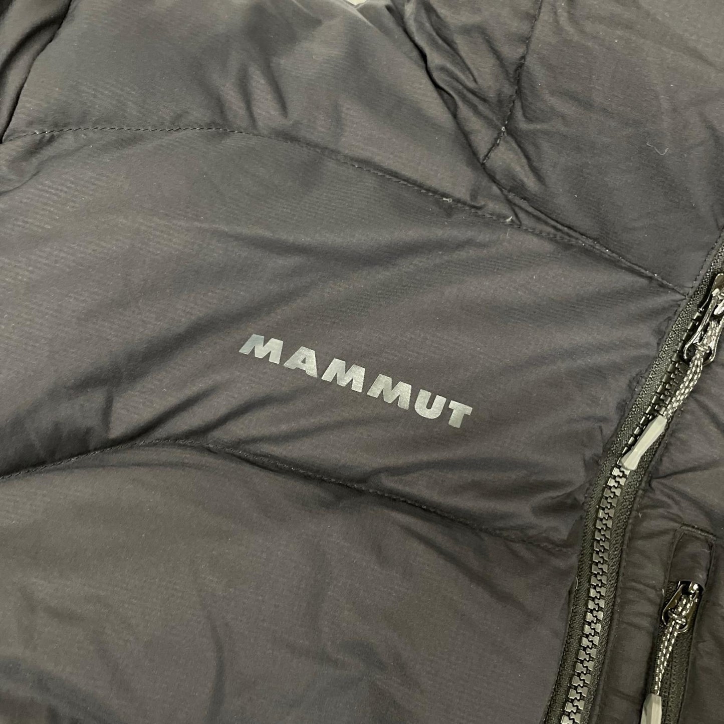 MAMMUT Xeron Insulated Hooded Nylon Jacket Black Size XS