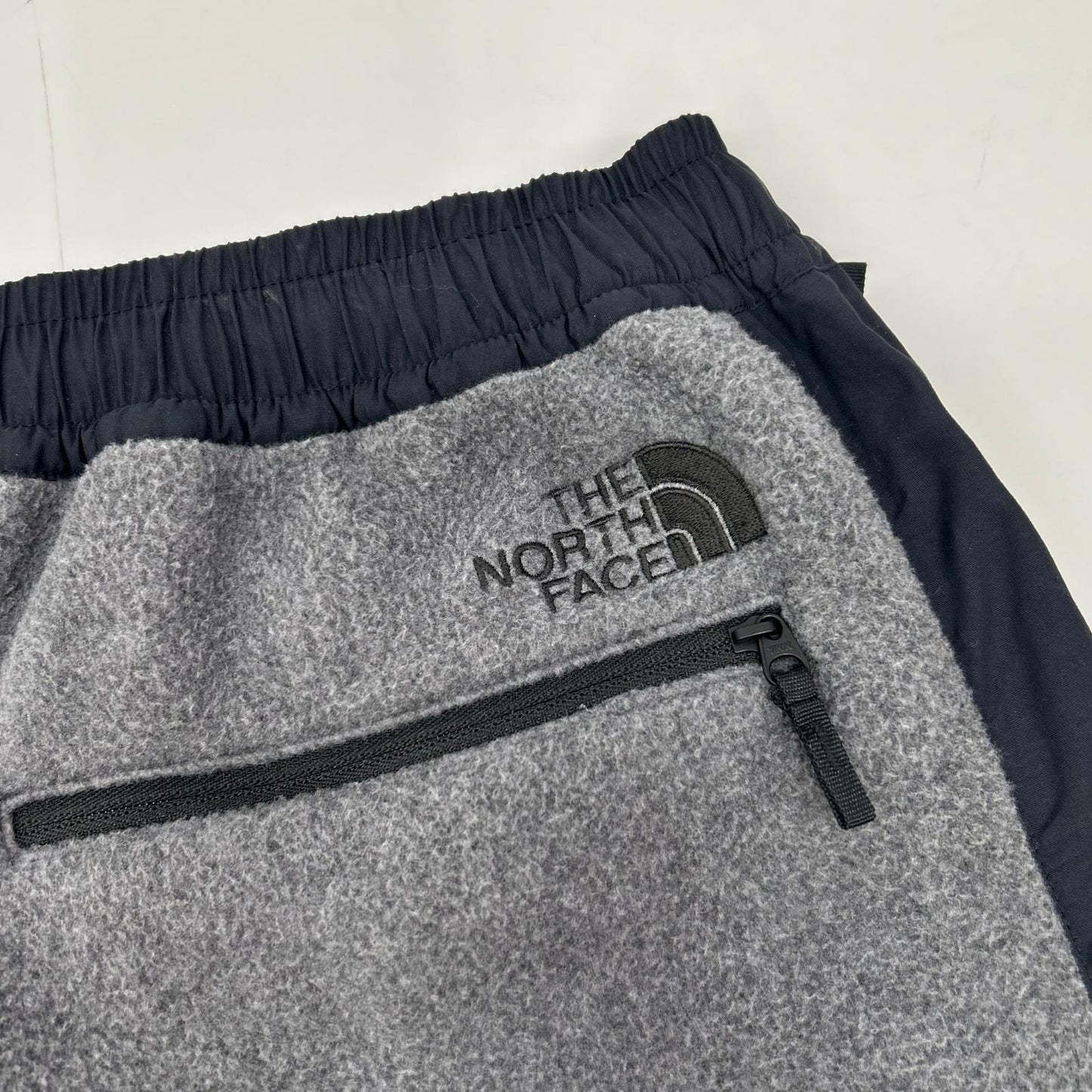 THE NORTH FACE Gray Extreme Fleece Pants Size S