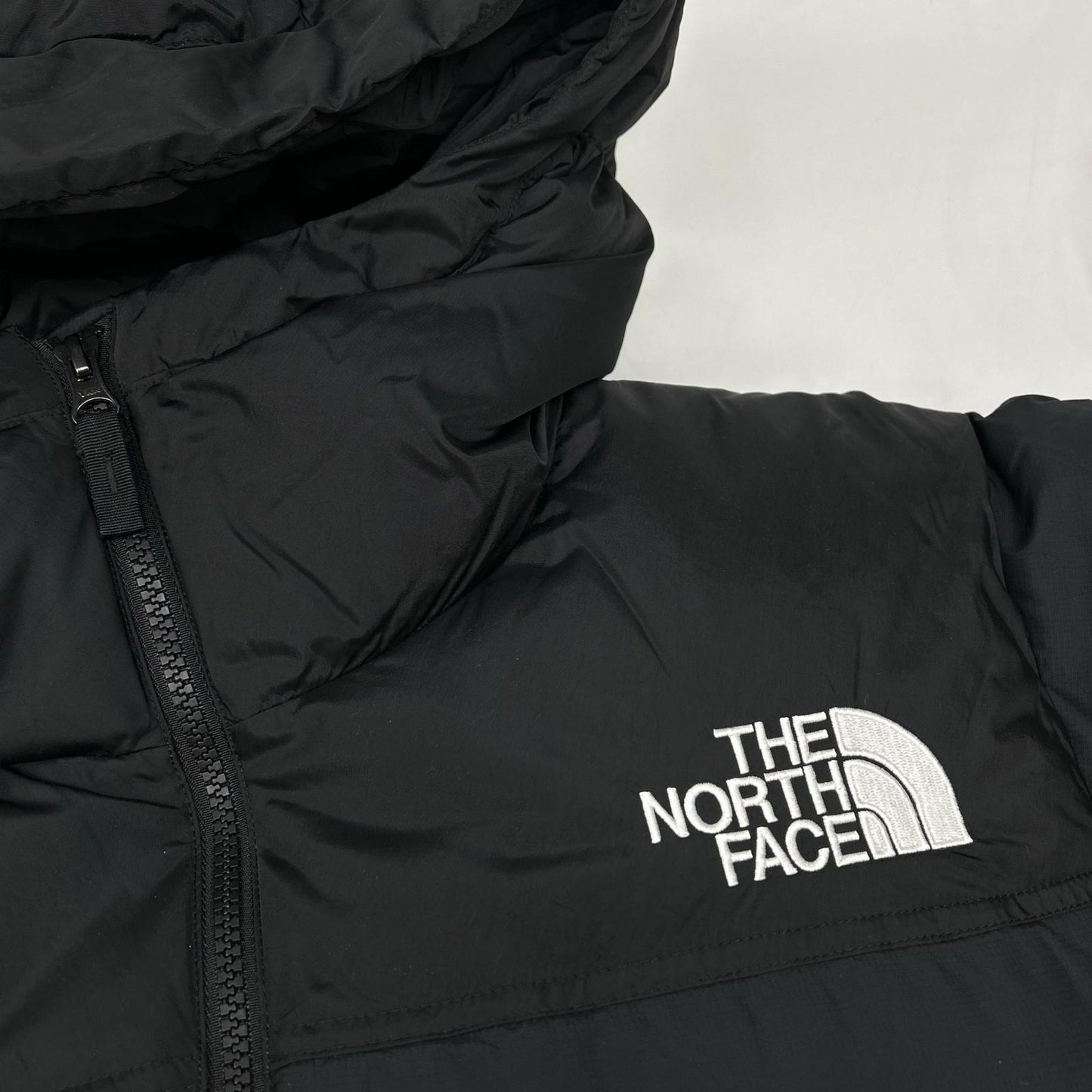 THE NORTH FACE Black Nuptse Nylon Down Jacket Size L