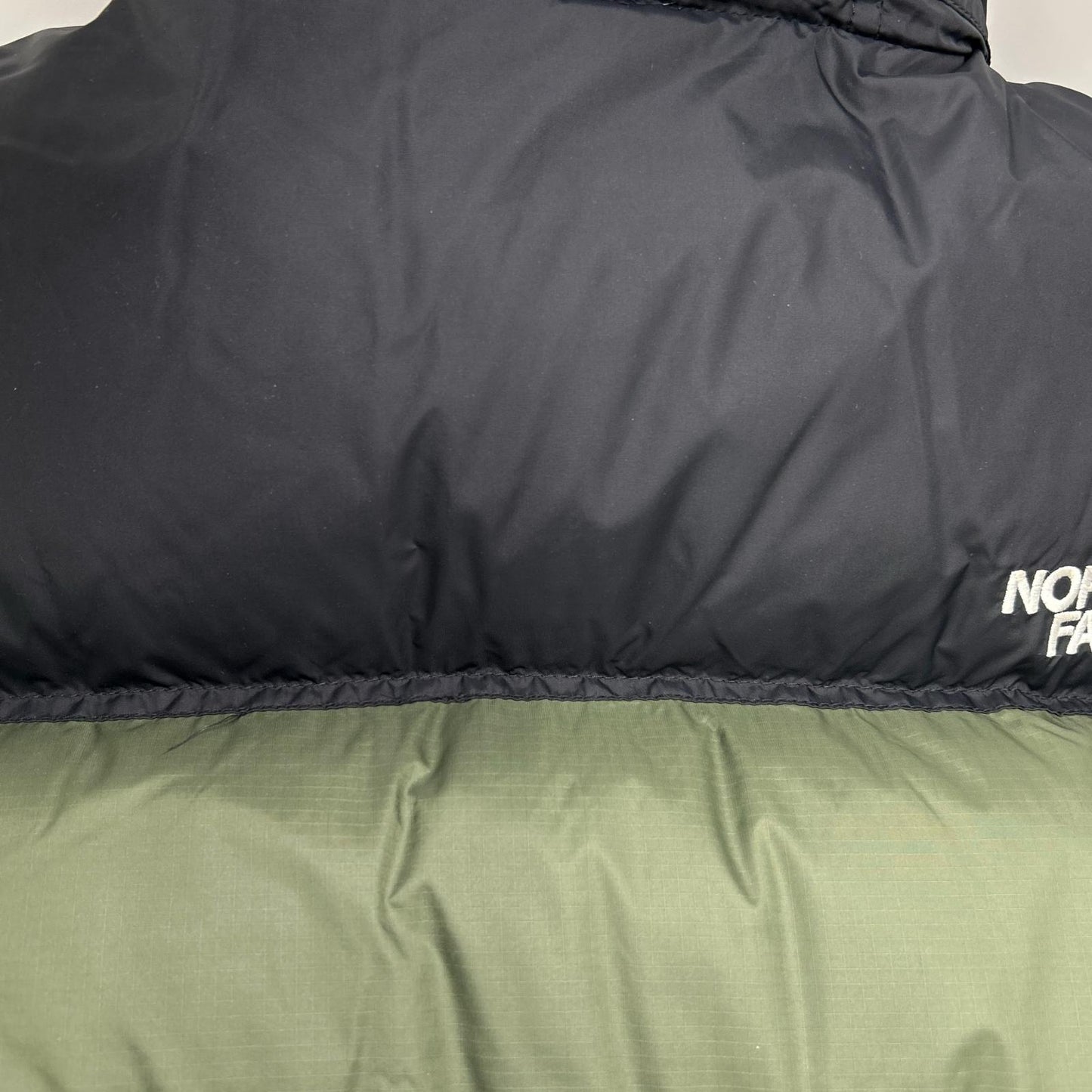THE NORTH FACE Nuptse Jacket Khaki/Black Size L