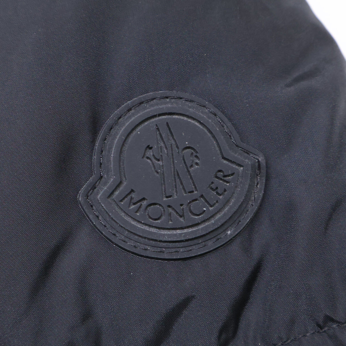 MONCLER MONTCLA Logo Hooded Down Jacket Black Size 2
