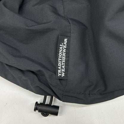TRADITIONAL WEATHERWEAR Black Reversible Down Jacket Size 40