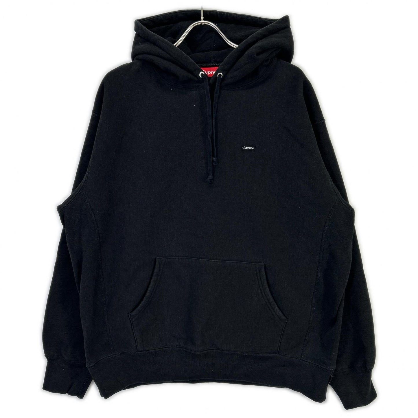 Supreme Black Small Box Logo Size L