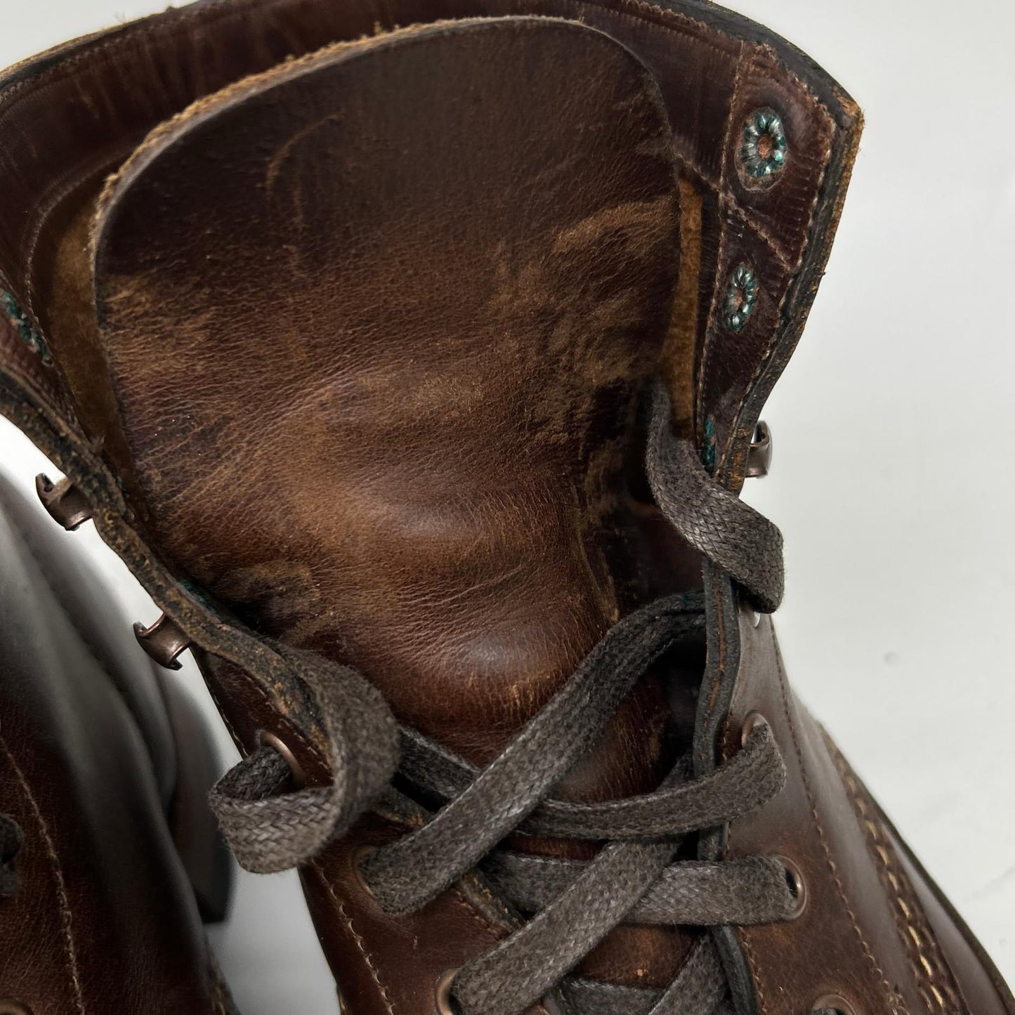 WOLVERINE 1000 Mile Leather Boots Brown Size 8