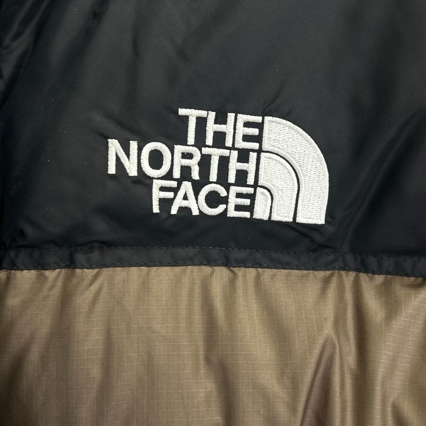THE NORTH FACE 1996 Retro Nuptse Jacket Size L100