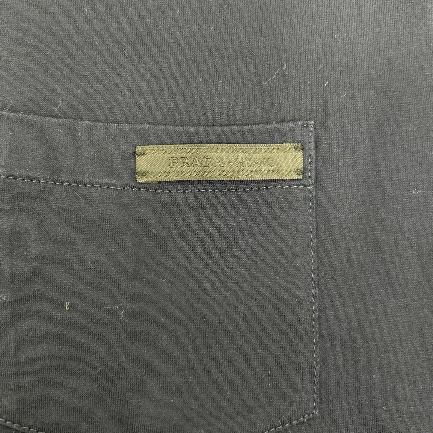PRADA UJL879 Long Sleeve Pocket Cotton T-Shirt Navy Size XL