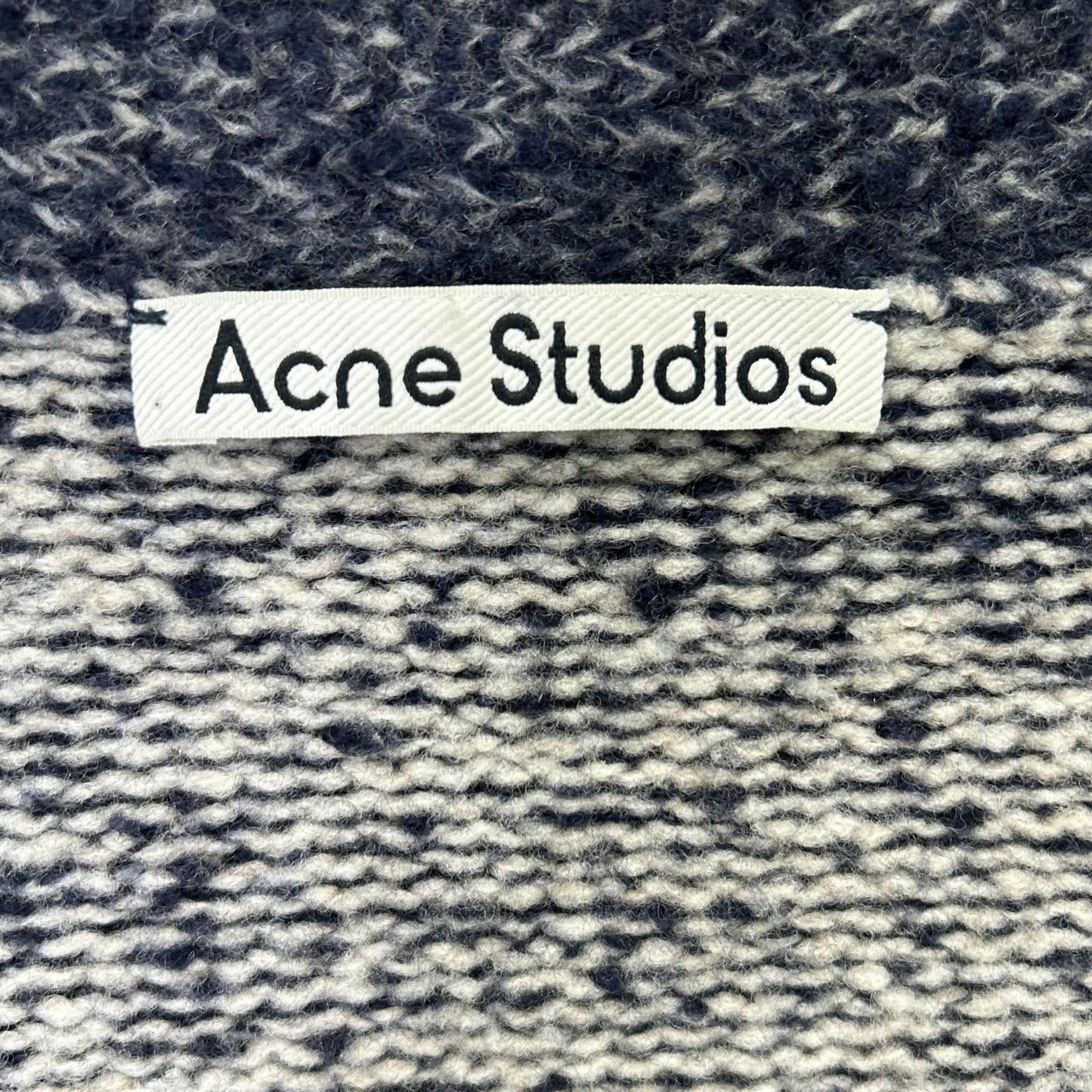 ACNE STUDIOS Cashmere Knit Cardigan Navy Wool Size M
