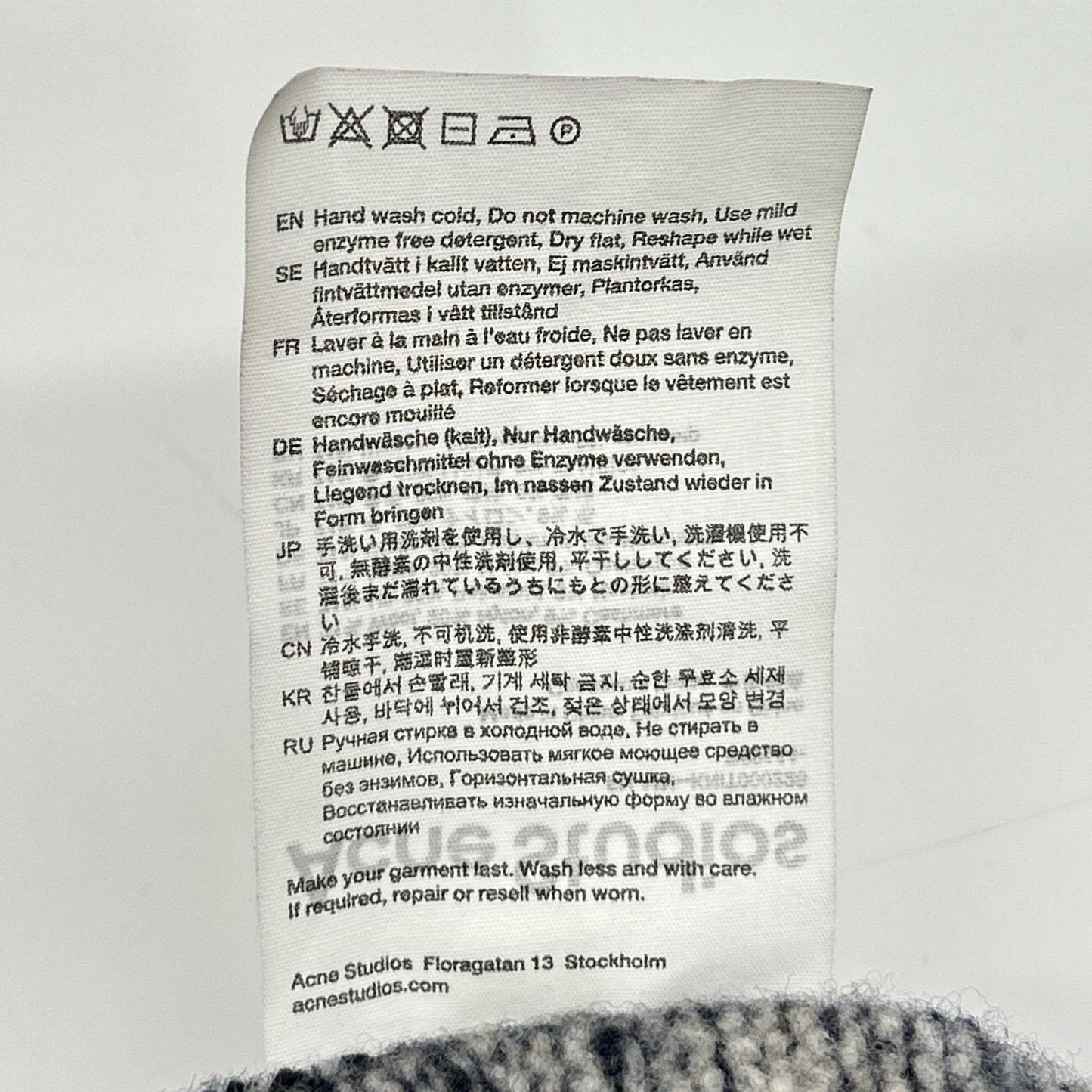 ACNE STUDIOS Cashmere Knit Cardigan Navy Wool Size M