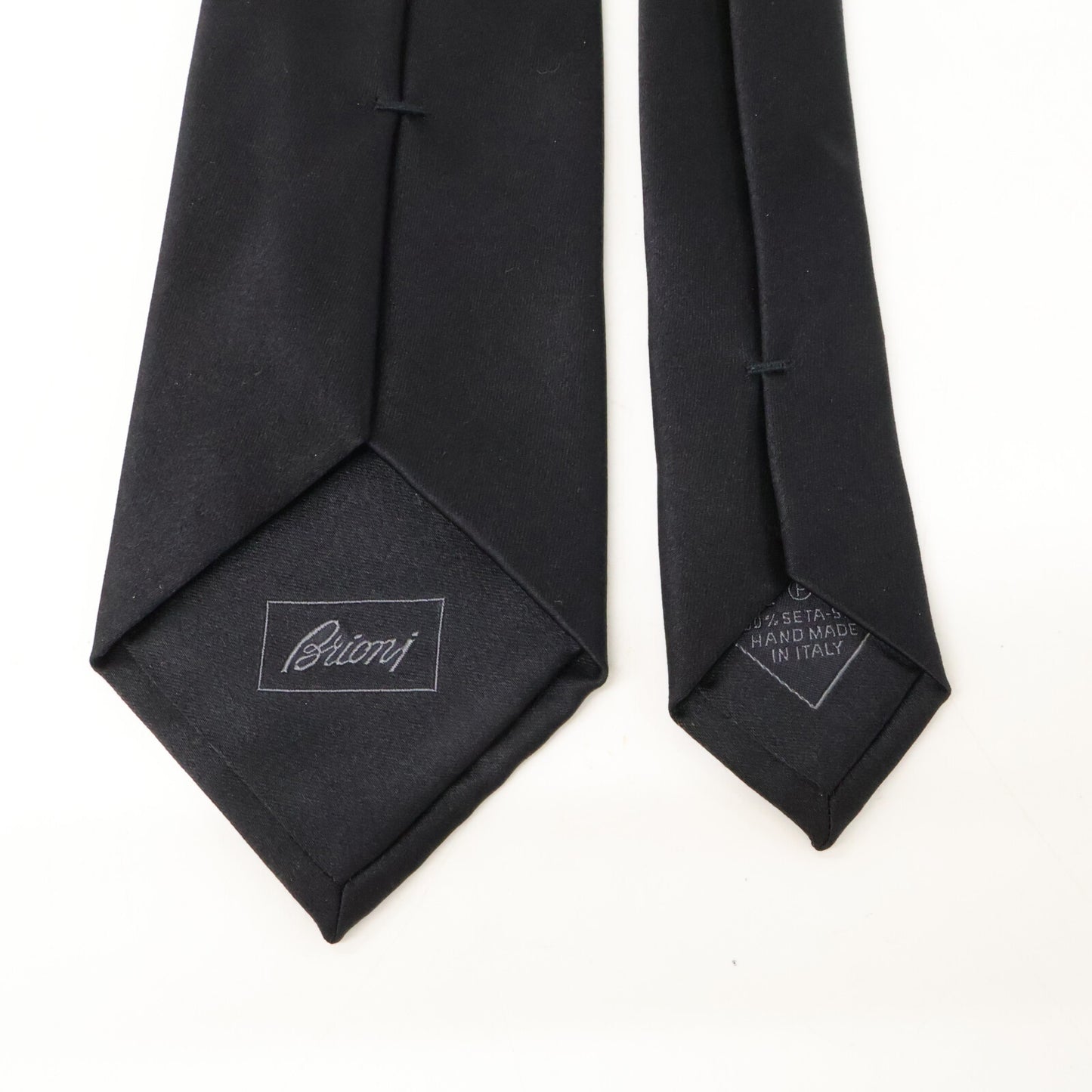 Brioni Black Silk Tie Size ONE SIZE