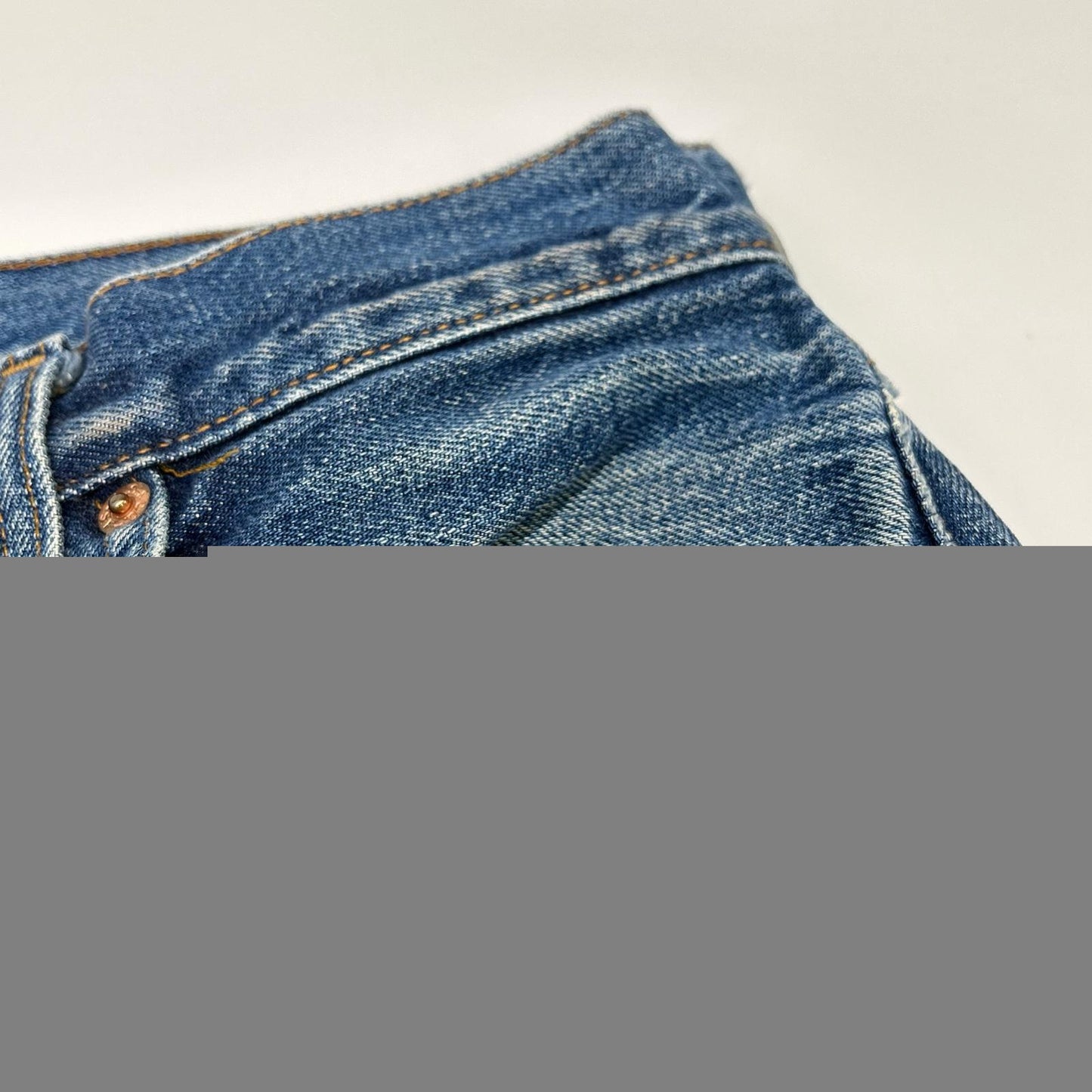 LEVI'S 90s USA 501XX Valencia Reproduction Jeans Size 32