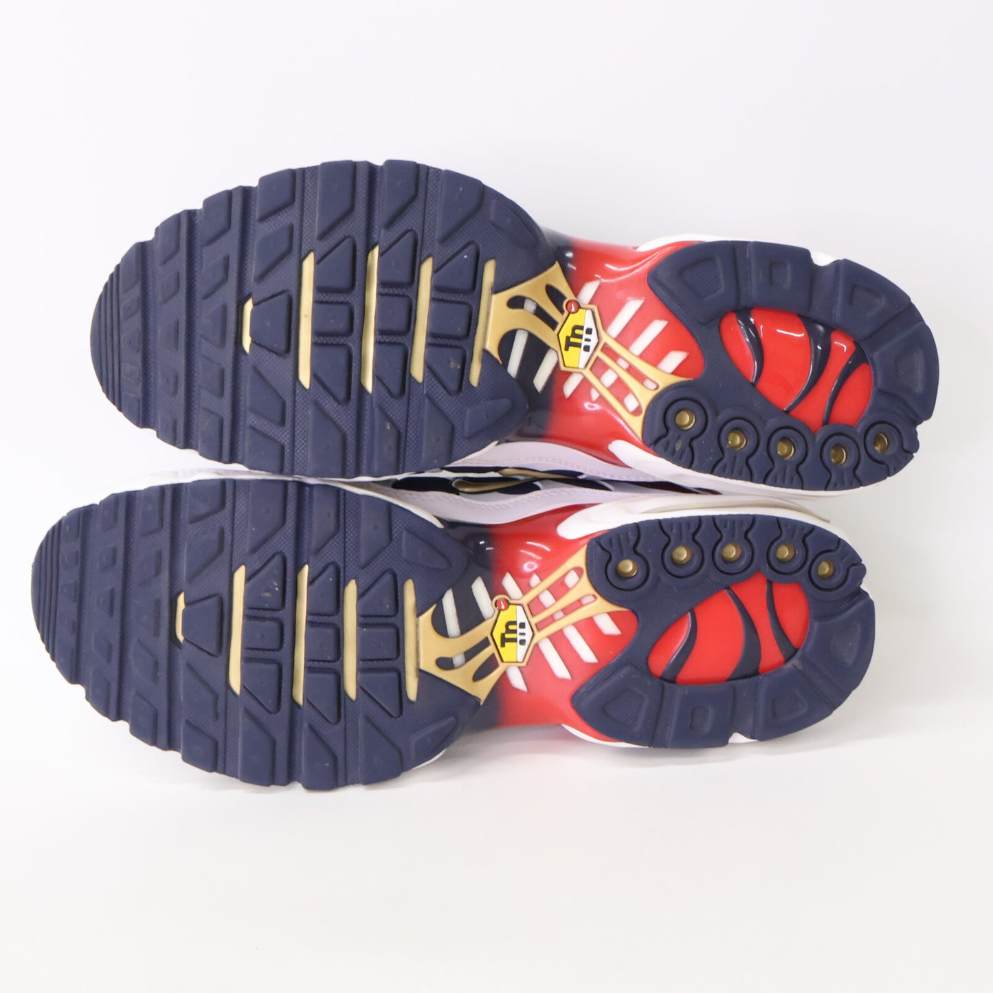NIKE Air Max Plus PSG Sneakers White/Metallic Gold Size 10.5