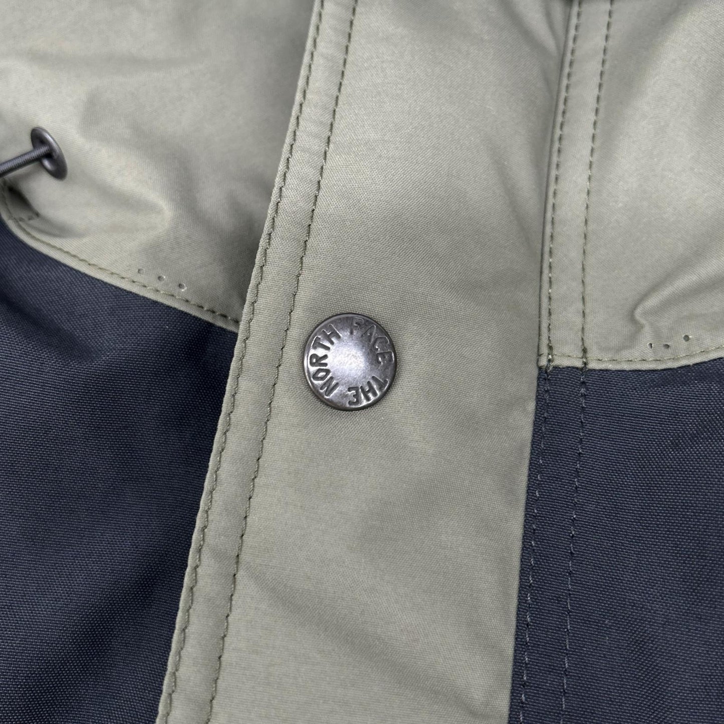 THE NORTH FACE ND91930 Mountain Down Jacket Khaki Size M