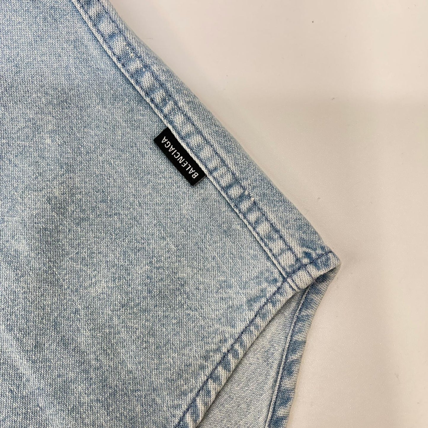BALENCIAGA 18SS Light Blue Back Logo Denim Shirt