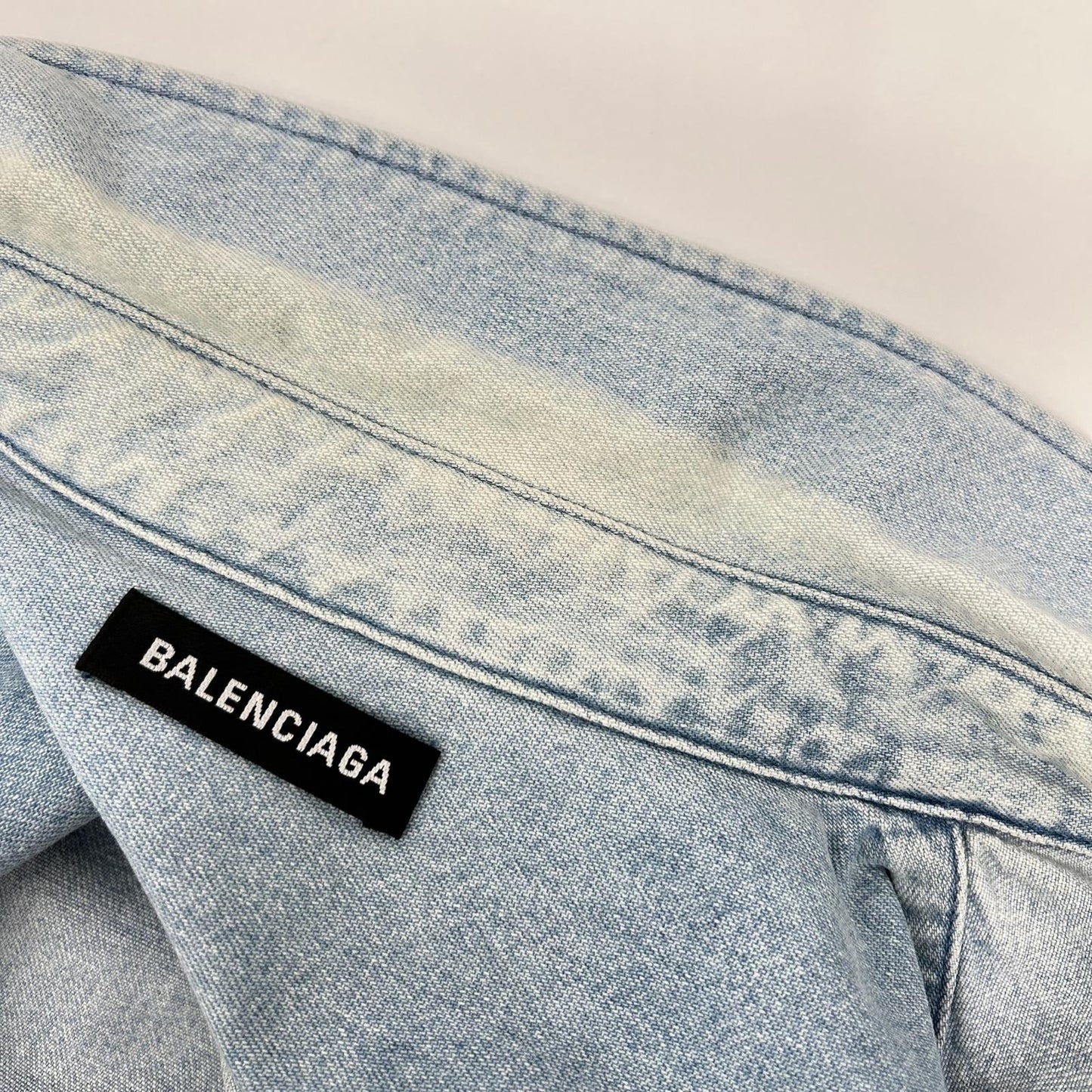 BALENCIAGA 18SS Light Blue Back Logo Denim Shirt