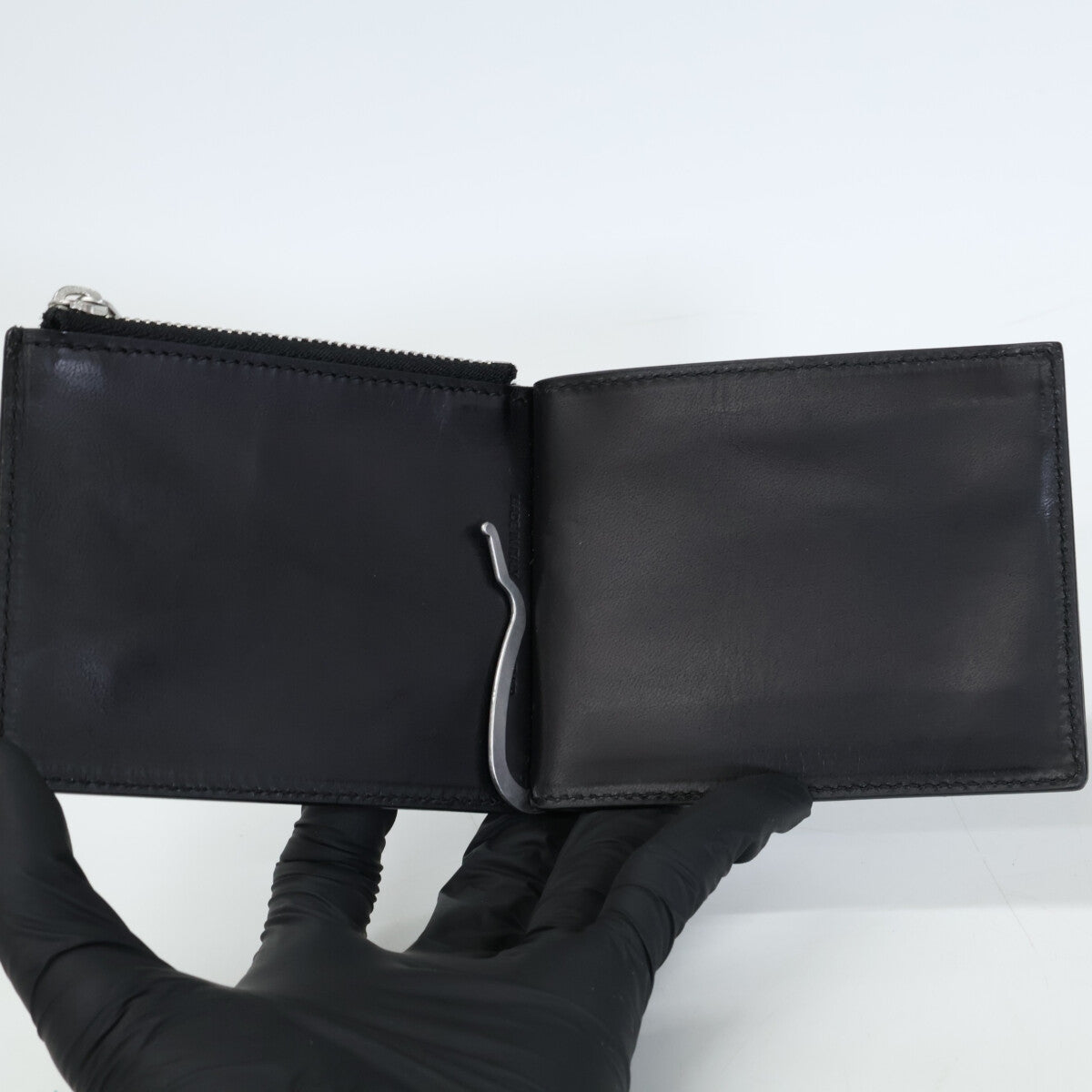 Maison Margiela S35UI0447 Money Clip Bi-fold Wallet Black