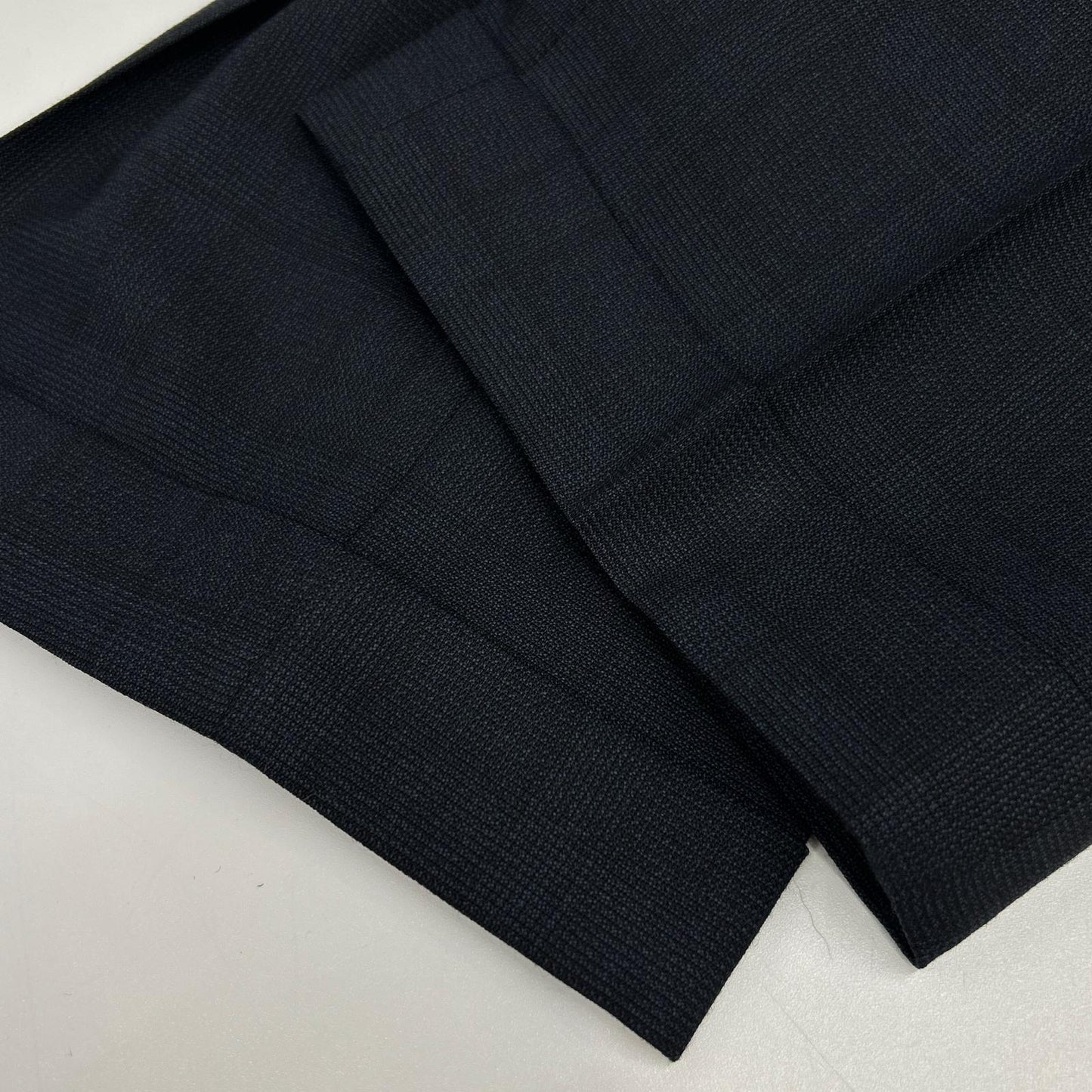 HUGOBOSS Navy Glen Check Wool Suit Size 40R