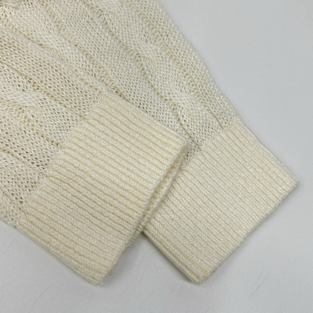 trenta settanta 30/70 Linen V-Neck Knit White/Black