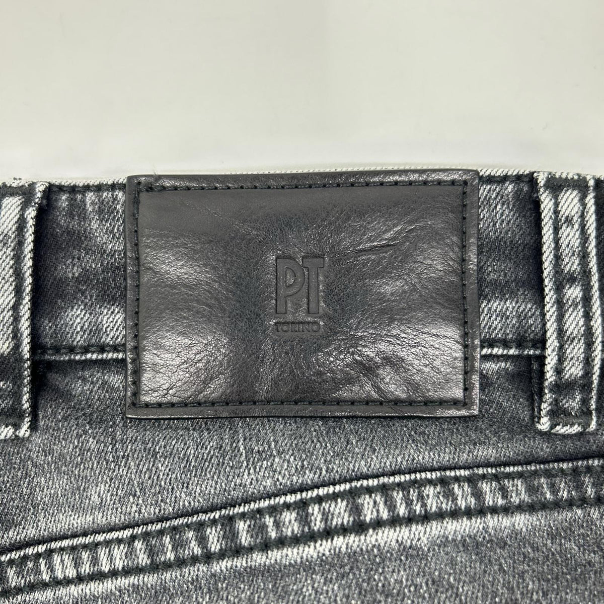 PT TORINO N231-P285 Distressed Stretch Jeans Gray Size 28
