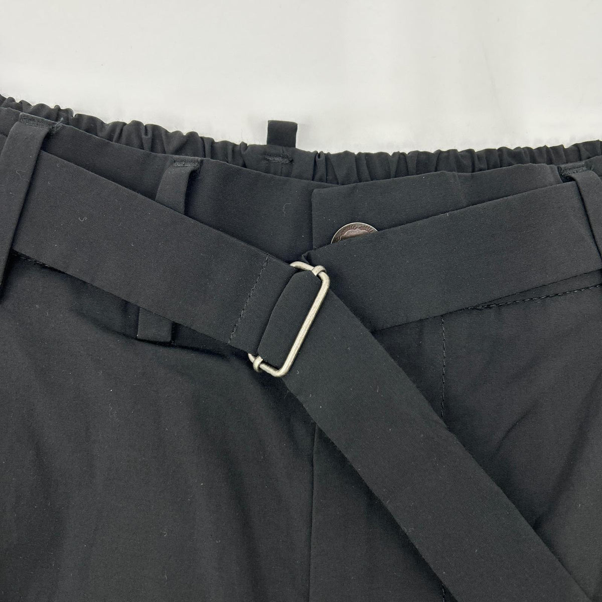 YCHAI YBU021 Black Polyester Shorts
