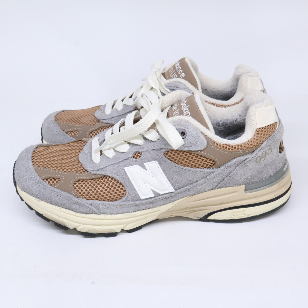 NEW BALANCE U993GG Made in USA Sneakers Beige/Gray Size 25