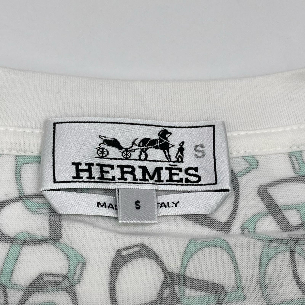 HERMES White Green Embroidered T-Shirt Size S