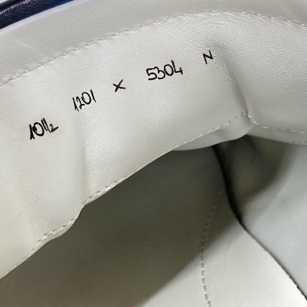 berluti Playtime Scritto Leather Sneakers White/Navy Size UK 10.5