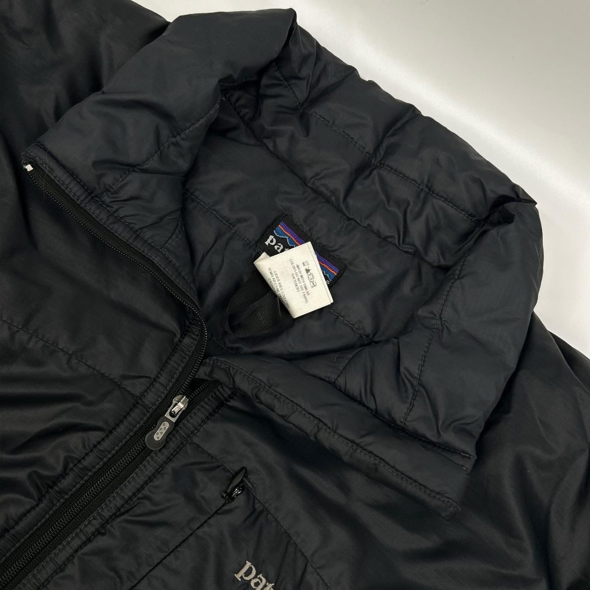 Patagonia 04' Puffball Pullover Nylon Jacket Black Size S