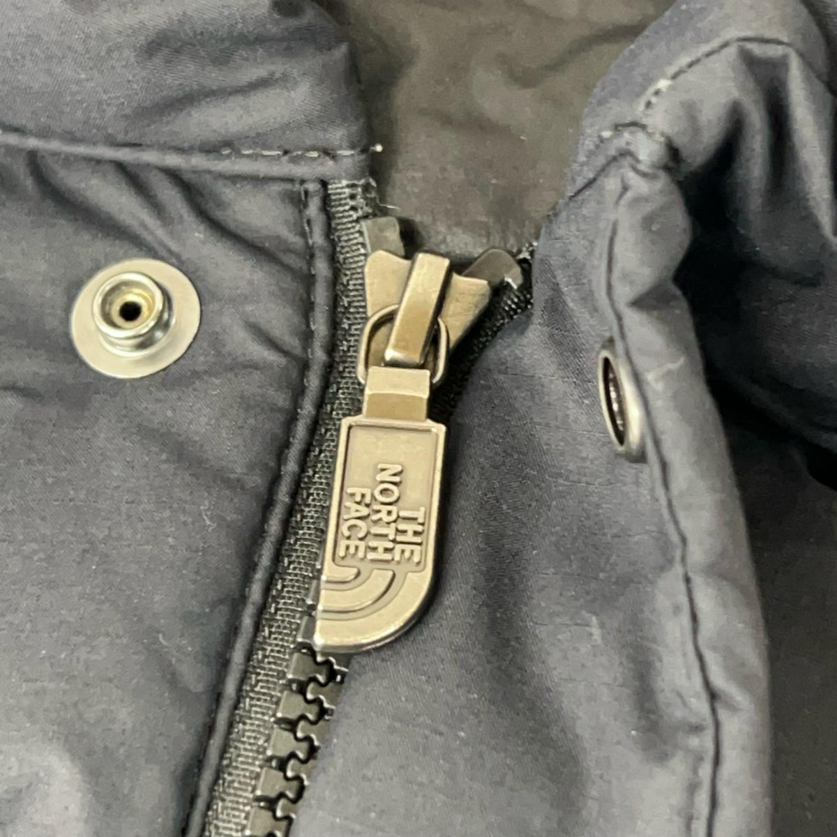 THE NORTH FACE Black Camp Sierra Nylon Down Jacket Size L