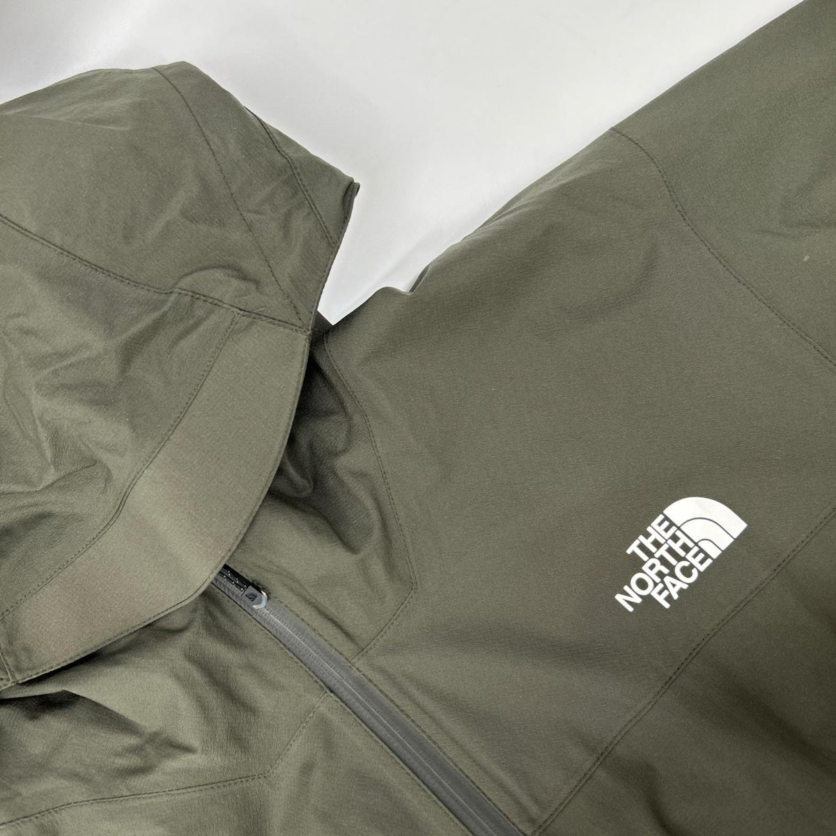THE NORTH FACE NP12306 Khaki Venture Jacket Size XL