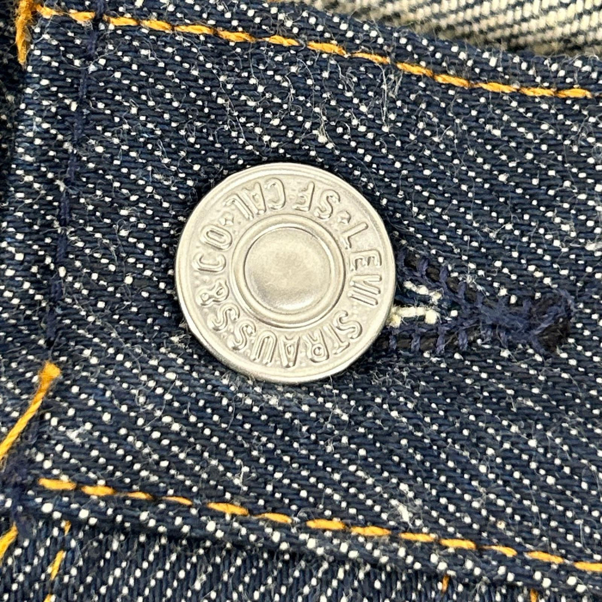 LEVI'S 93-Made Valencia Factory 501 Indigo Jeans Size W29L36