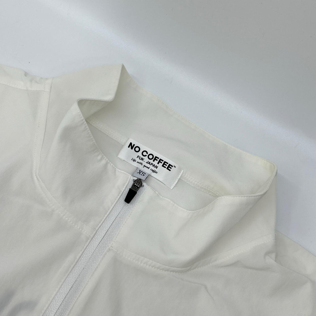 NO COFFEE CLUBHAUS Half-Zip Short-Sleeve Top Size XS