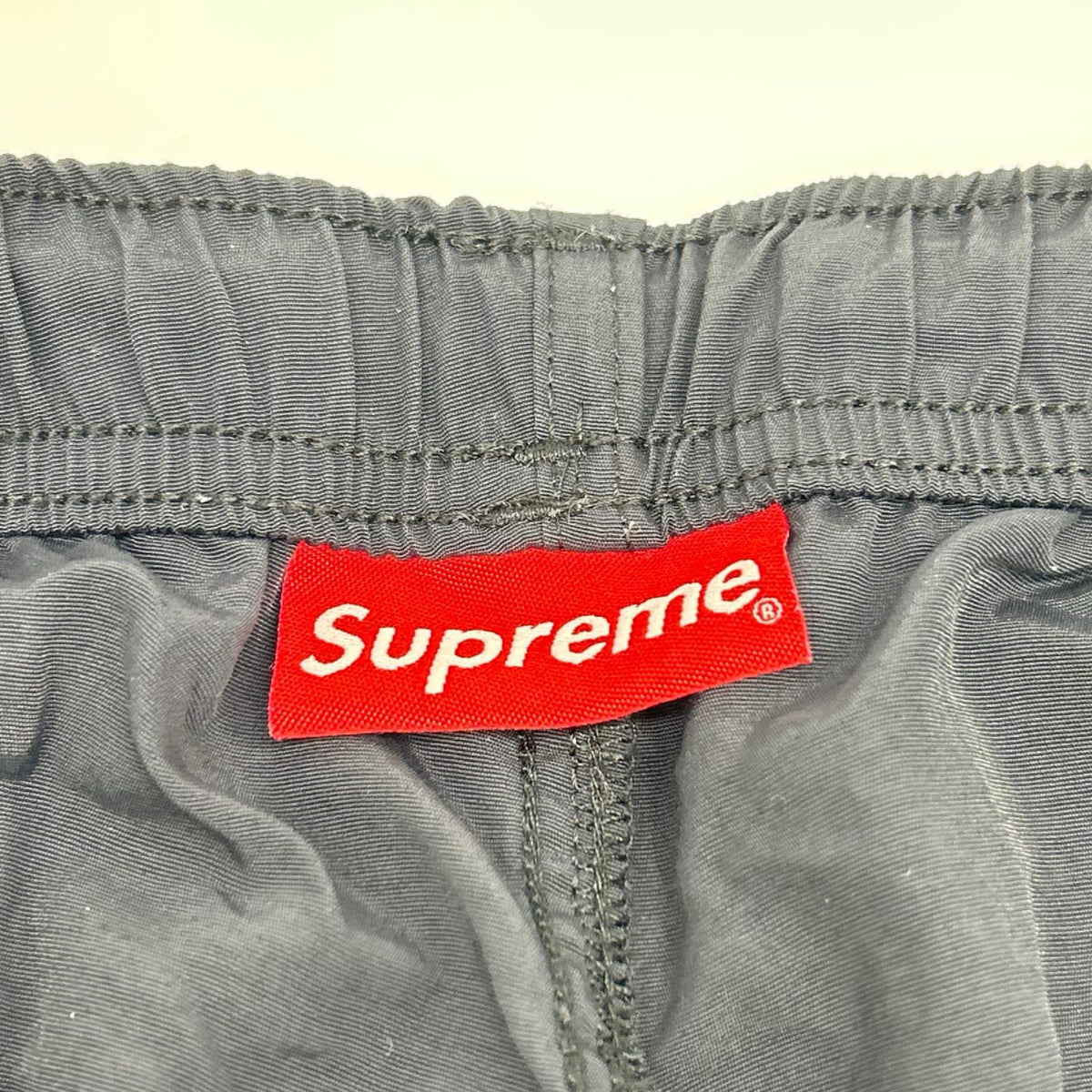 Supreme 18AW Warm Up Nylon Pants Black Size M