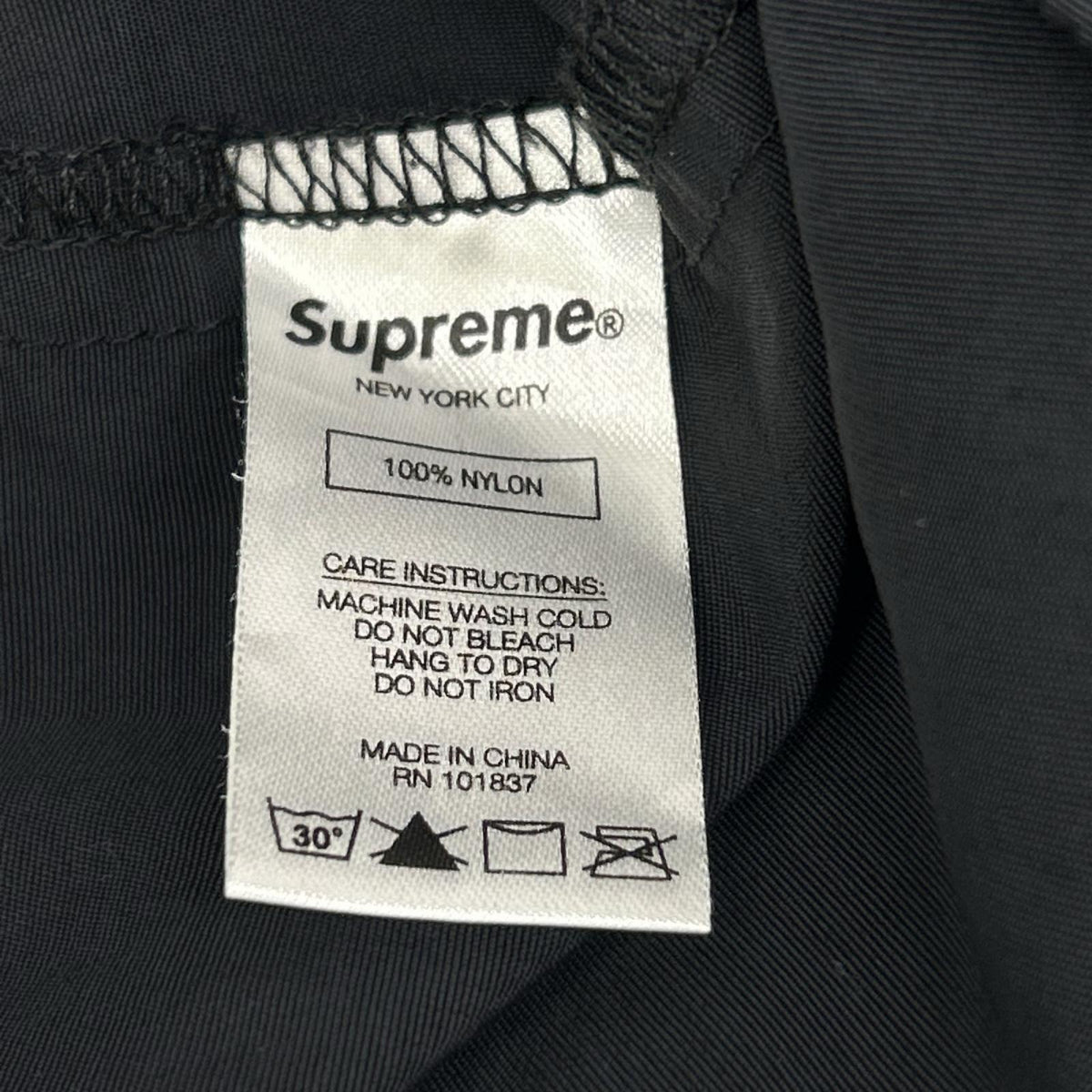 Supreme 18AW Warm Up Nylon Pants Black Size M