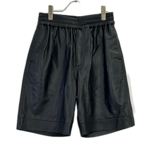 UNIVERSAL PRODUCTS Lamb Leather Shorts Black Size 1