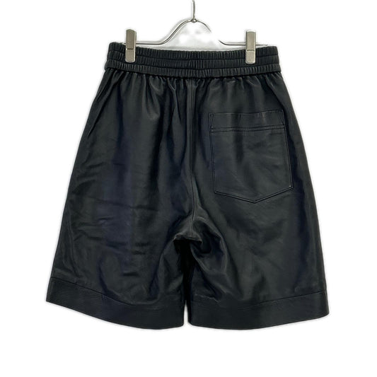 UNIVERSAL PRODUCTS Lamb Leather Shorts Black Size 1