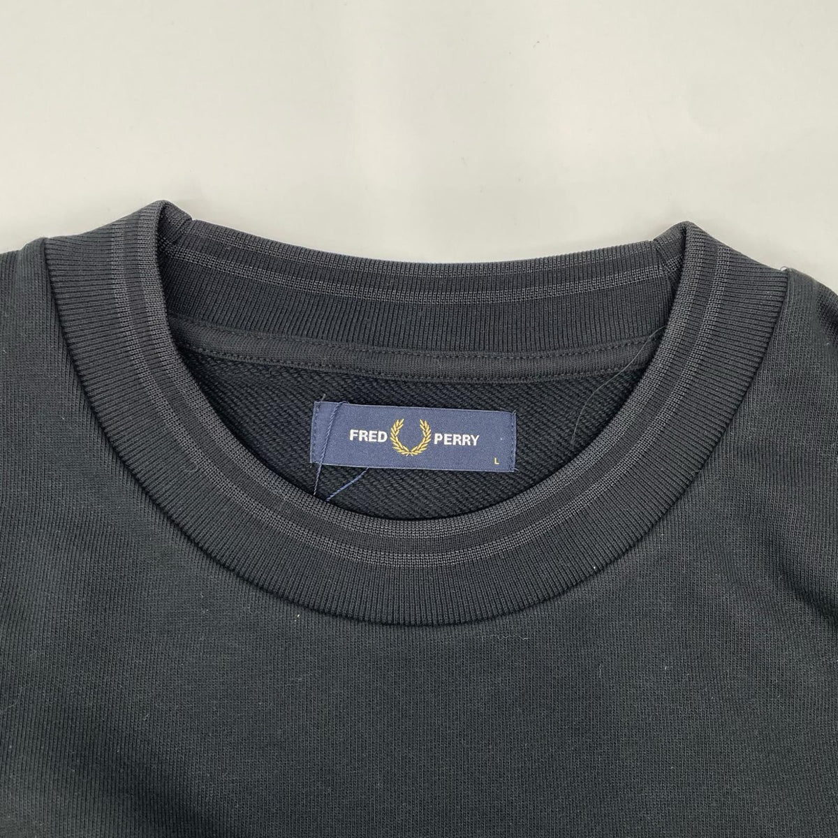FRED PERRY Oversized Tipped Sweatshirt Black Size L